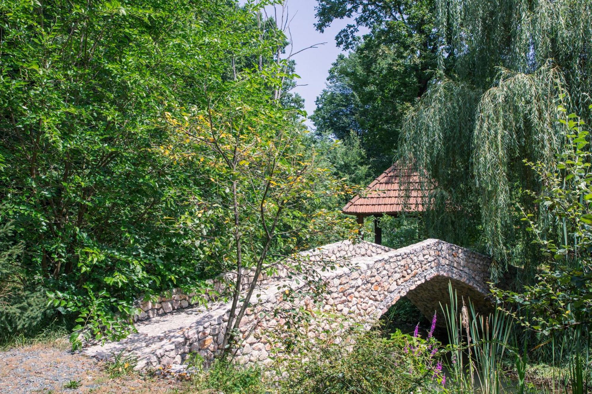 Guest House Mala Prica Zivinice Zewnętrze zdjęcie